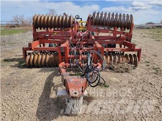 Kewanee 1500 Брани за ниви