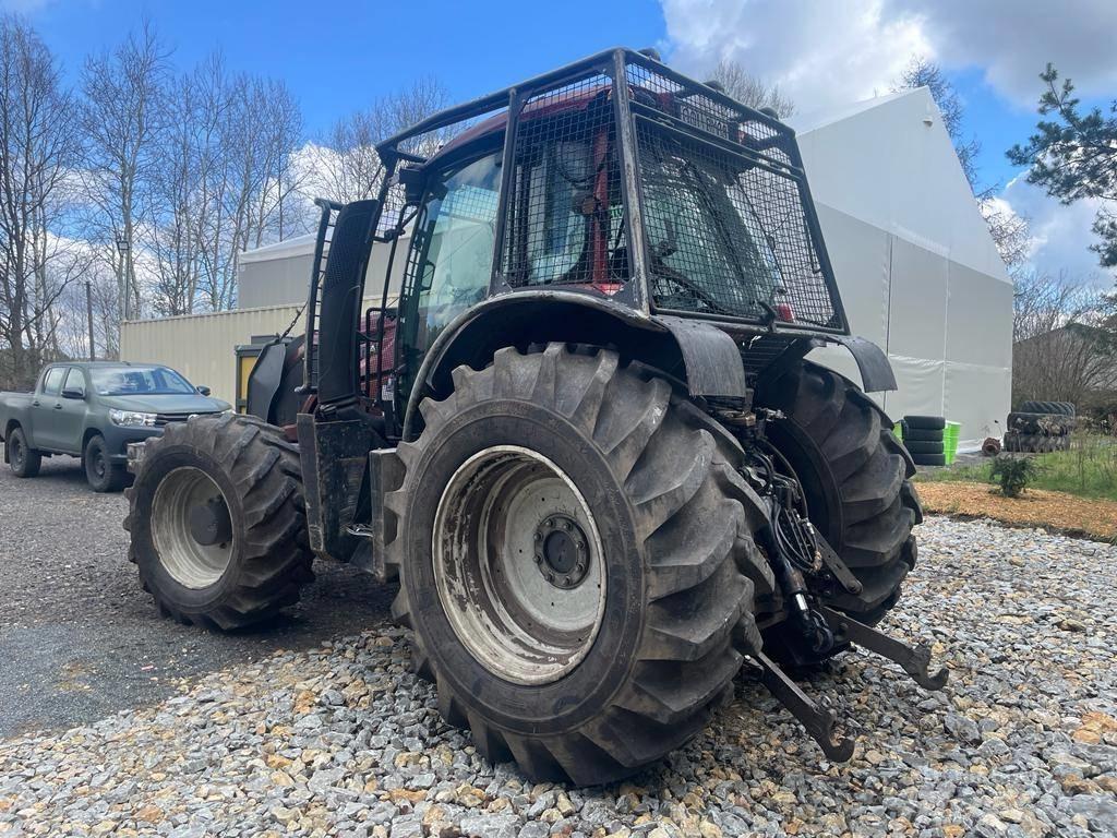 Valtra T254 Active Трактори