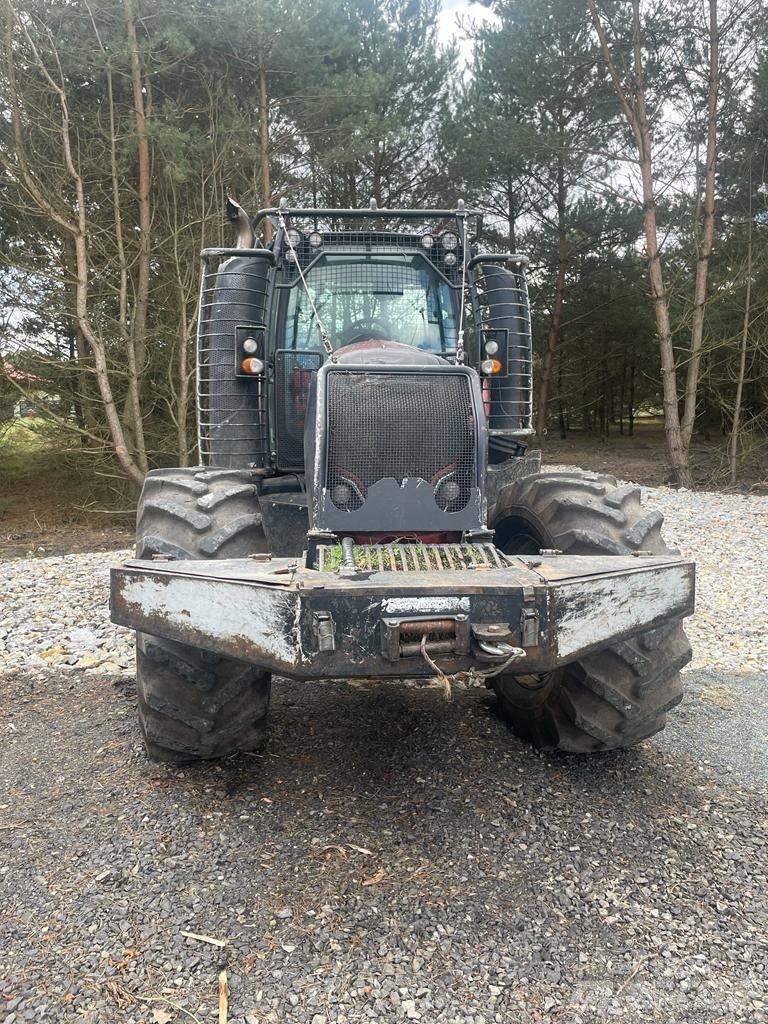 Valtra T254 Active Трактори