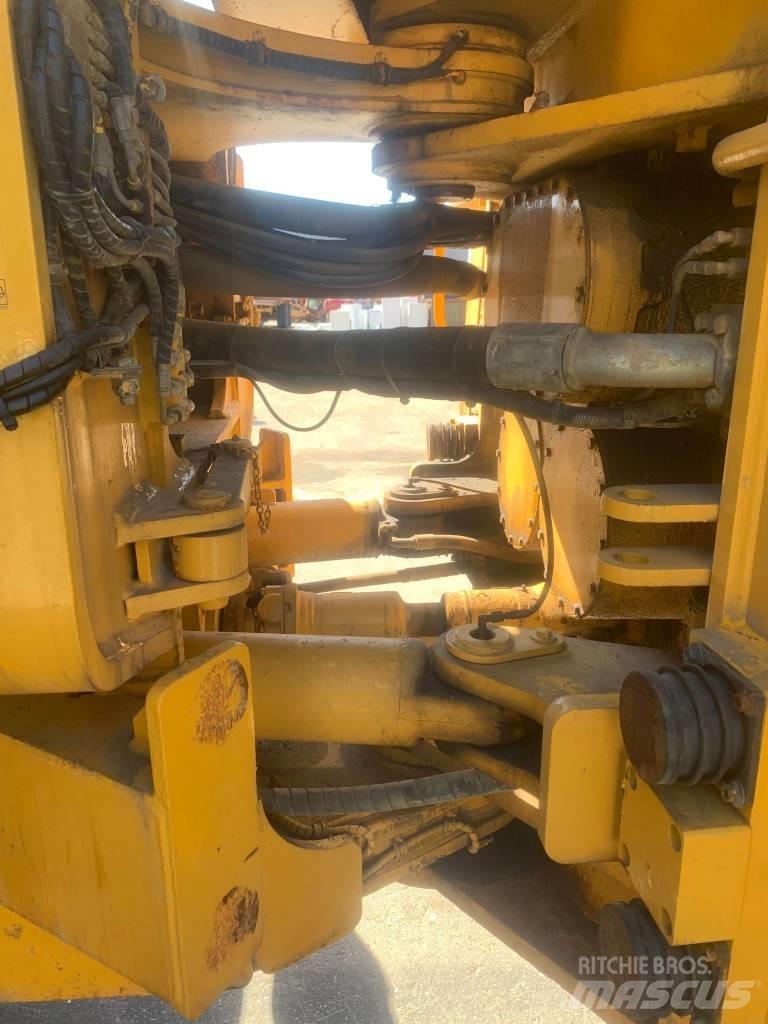 Volvo L330C Колесни товарачи
