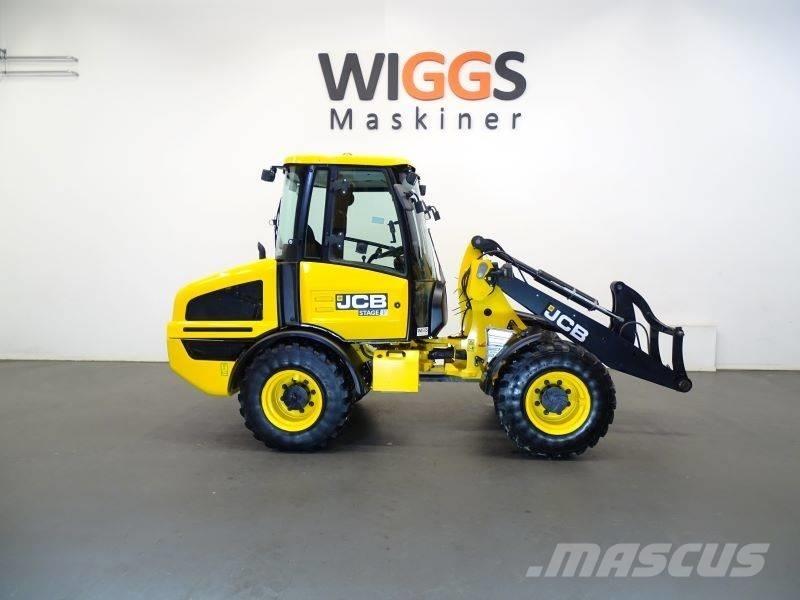 JCB 407 Колесни товарачи