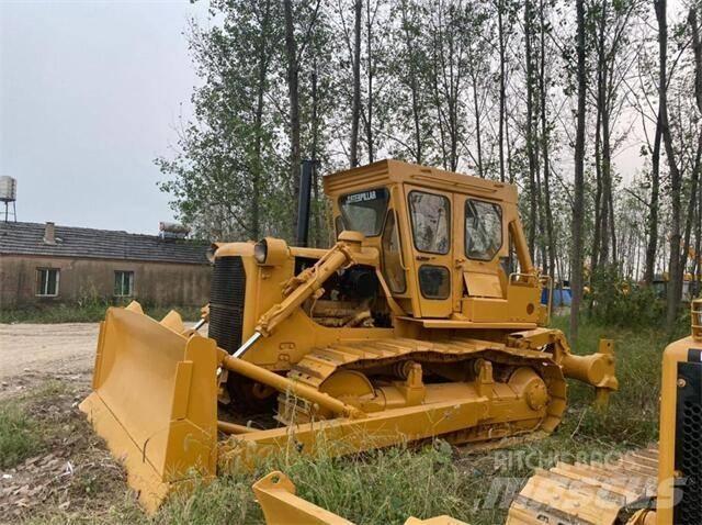 CAT D7G Верижни булдозери
