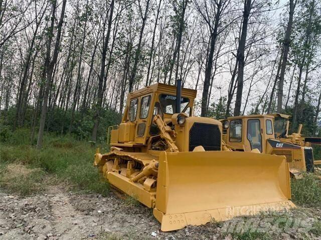 CAT D7G Верижни булдозери
