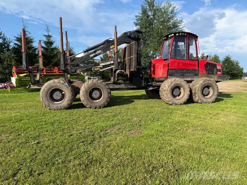 Komatsu 895 Форуардери