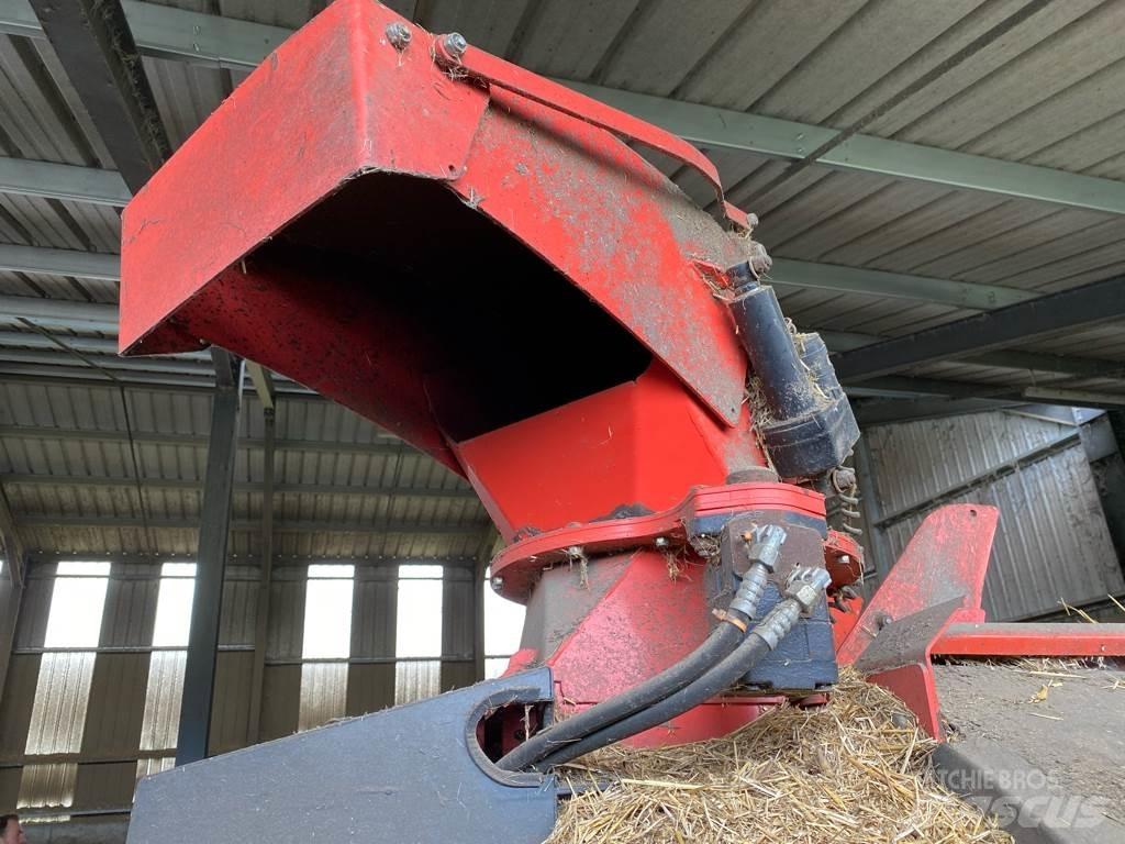 Kuhn Primor 3560 Техника за разтоваране на силоз