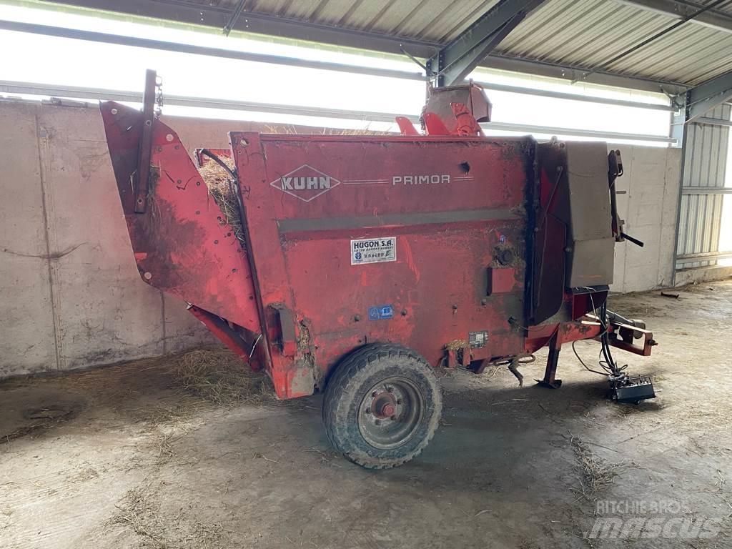 Kuhn Primor 3560 Техника за разтоваране на силоз
