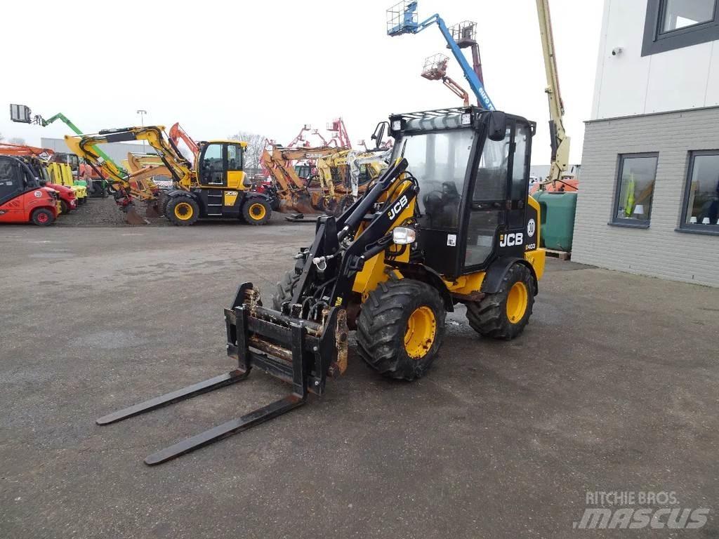 JCB 403 Колесни товарачи