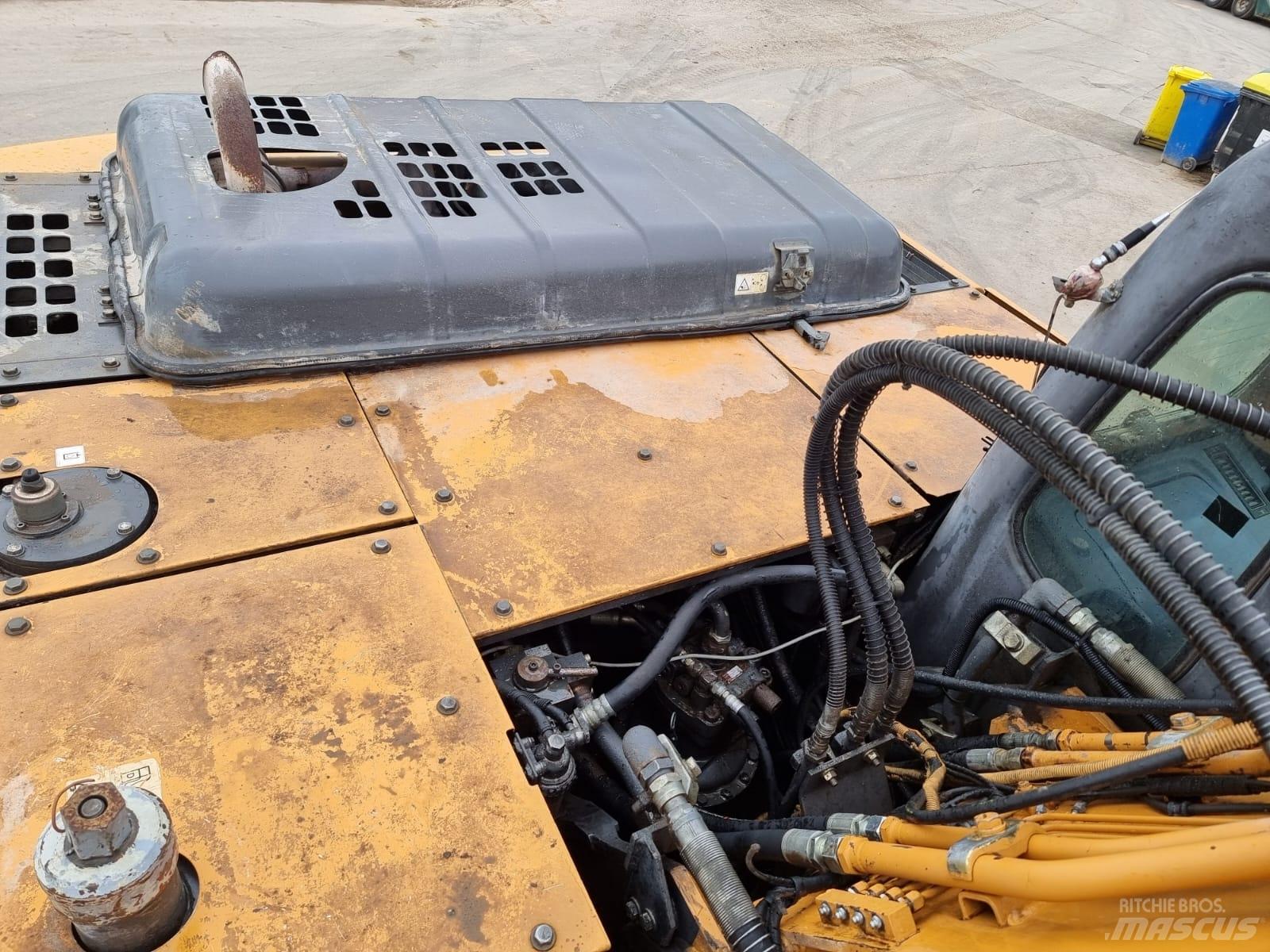 CASE CX 210 LC Верижен екскаватор