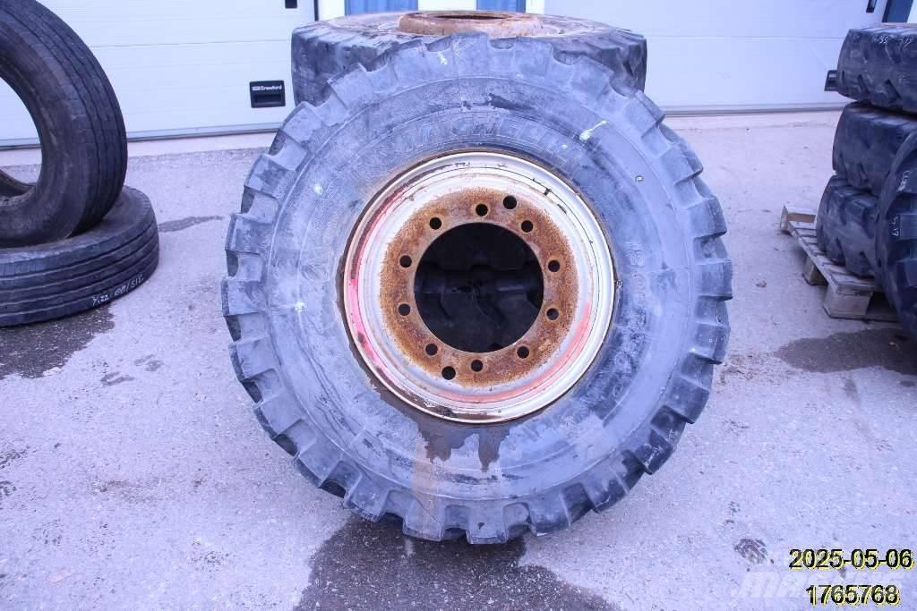 Michelin XMINED2 Гуми