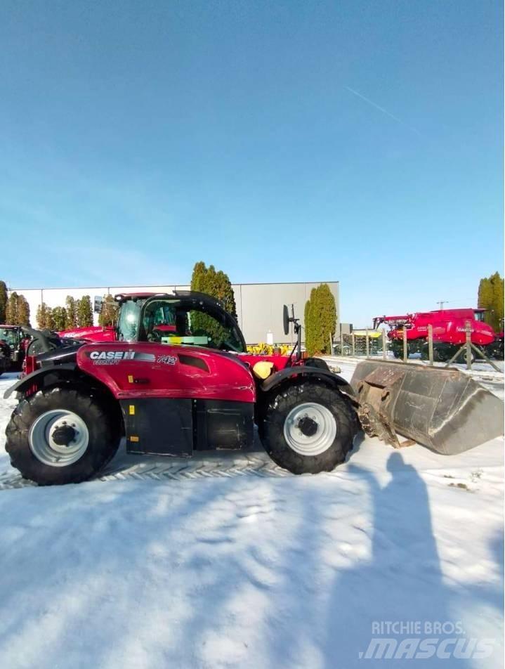 Case IH Farmlift 742 Телескопични товарачи