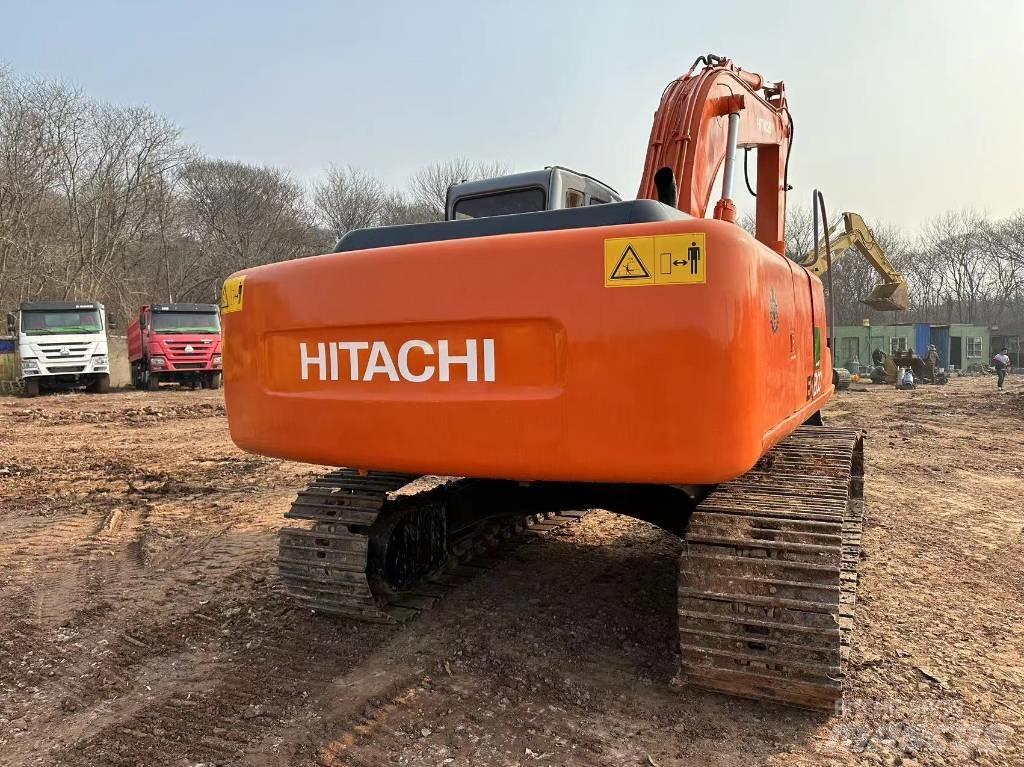 Hitachi EX 200 Верижен екскаватор