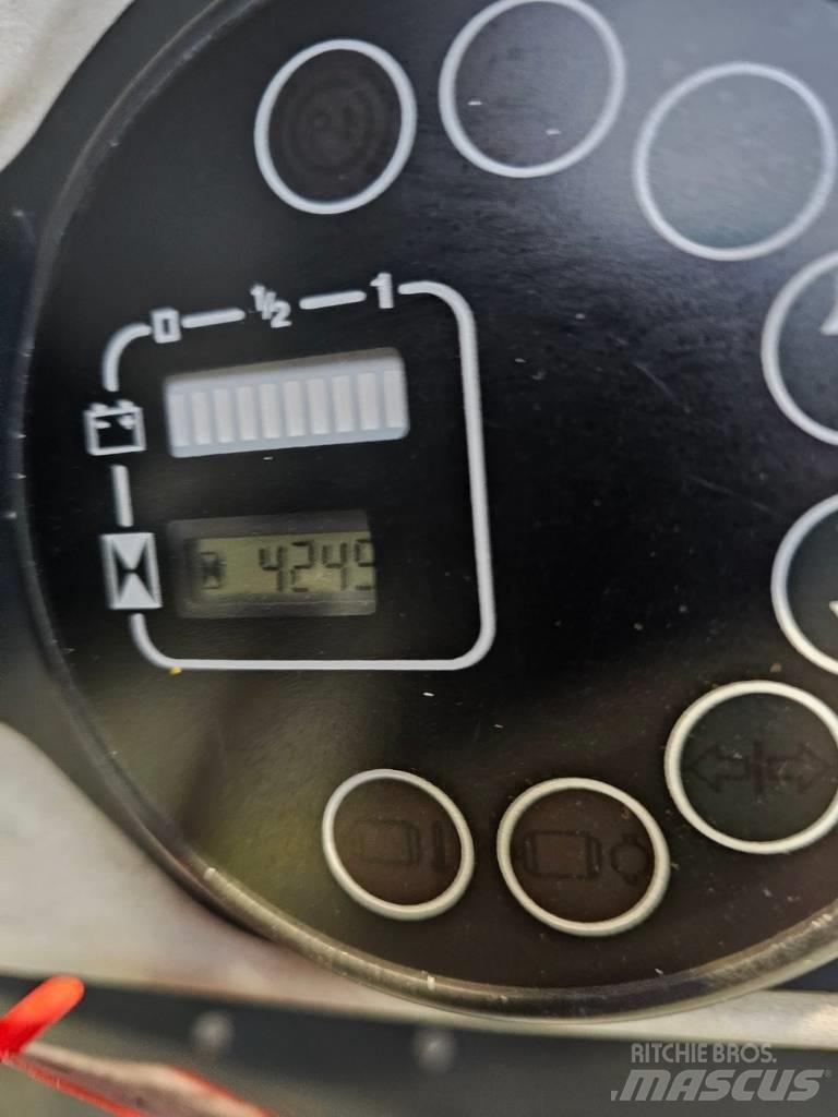 Still R 06 Компактни трактори