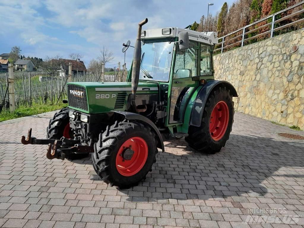 Fendt 208 P Трактори