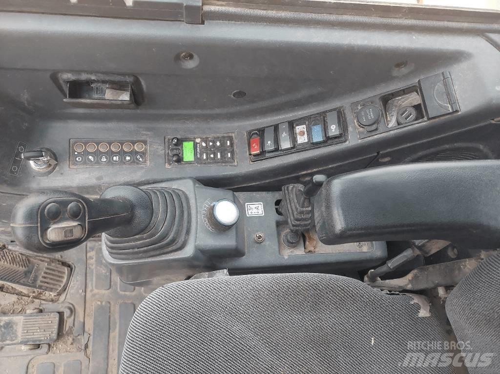 Hyundai R55W-9A Колесни екскаватори