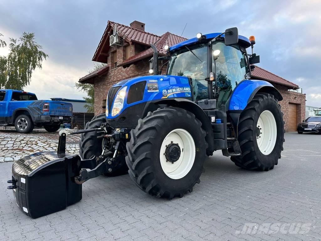 New Holland T 7.185 Трактори