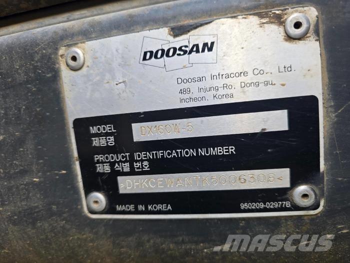 Doosan DX 140 W-5 Колесни екскаватори