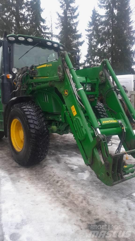John Deere 6130R Трактори