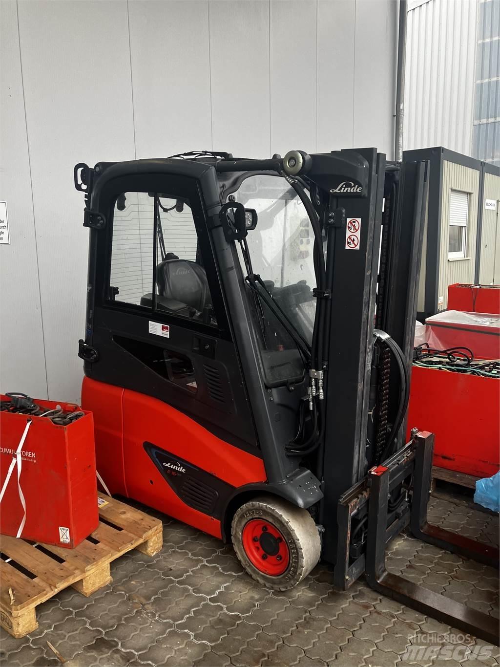 Linde E16C Електрически вилични кари-повдигачи