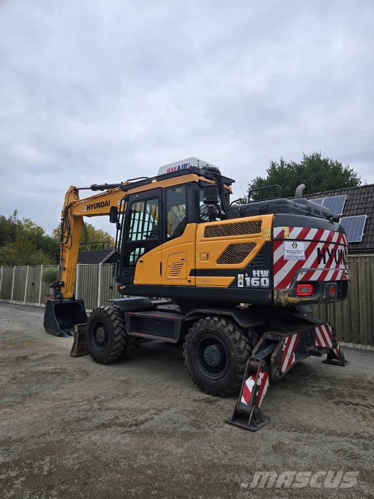 Hyundai HW 160 Колесни екскаватори