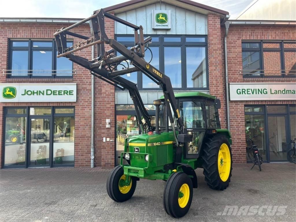 John Deere 1640 Трактори