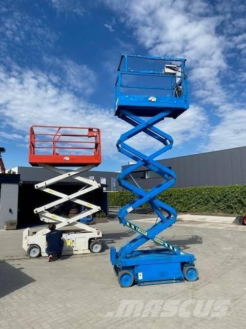 SkyJack SJ III 3219 Ножични работни платформи