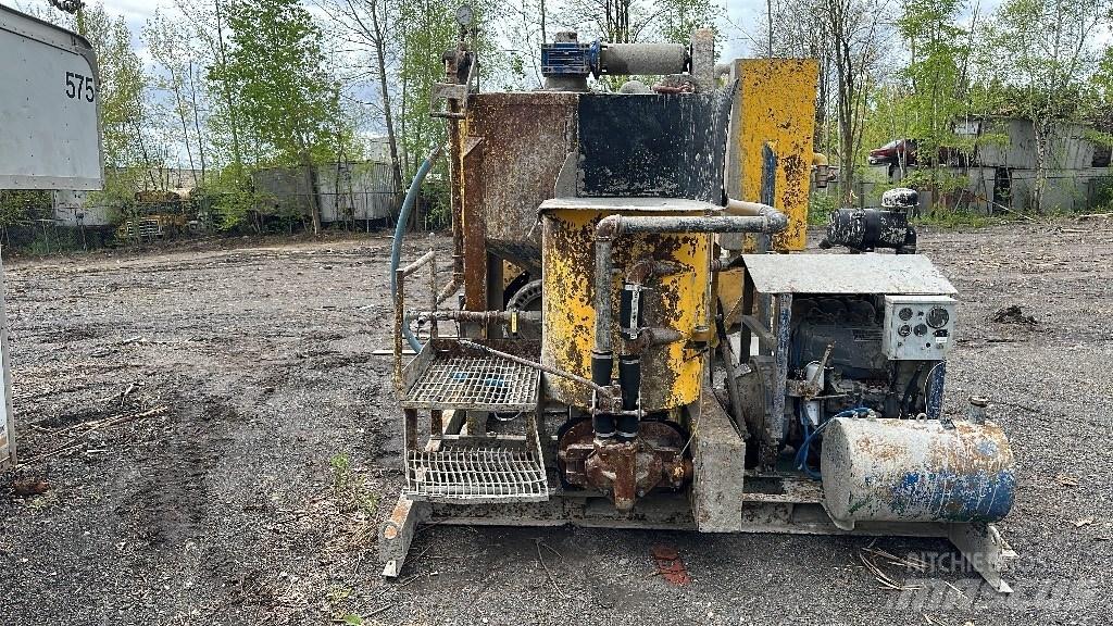 Mayco 5500 Бетонопомпи
