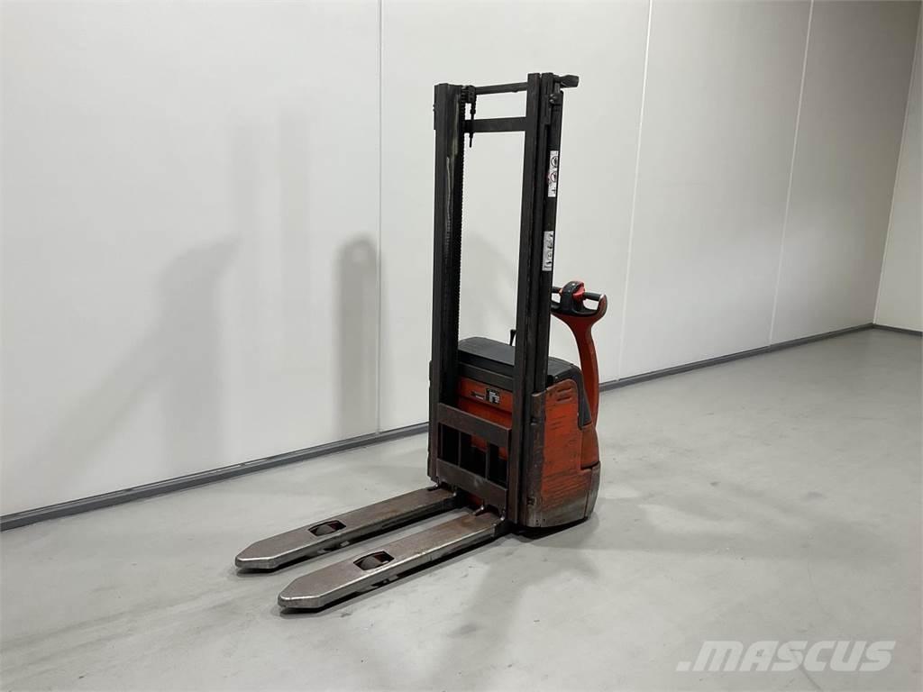 Linde L12 Самоходни товарачи