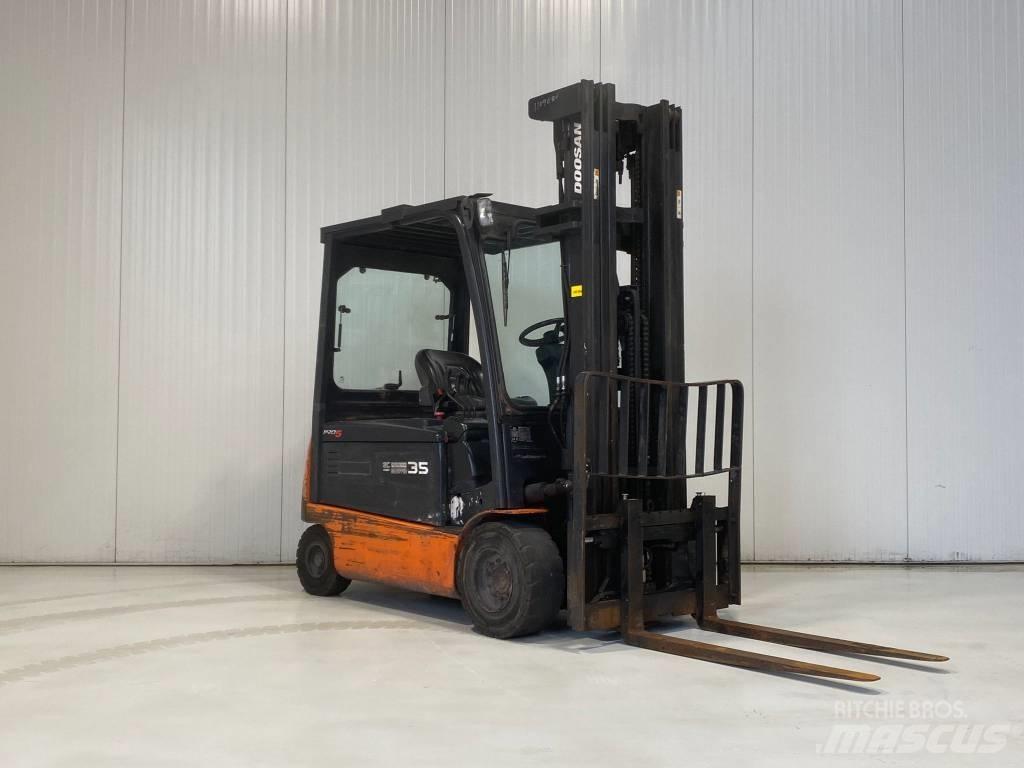 Doosan B35X-5 Електрически вилични кари-повдигачи