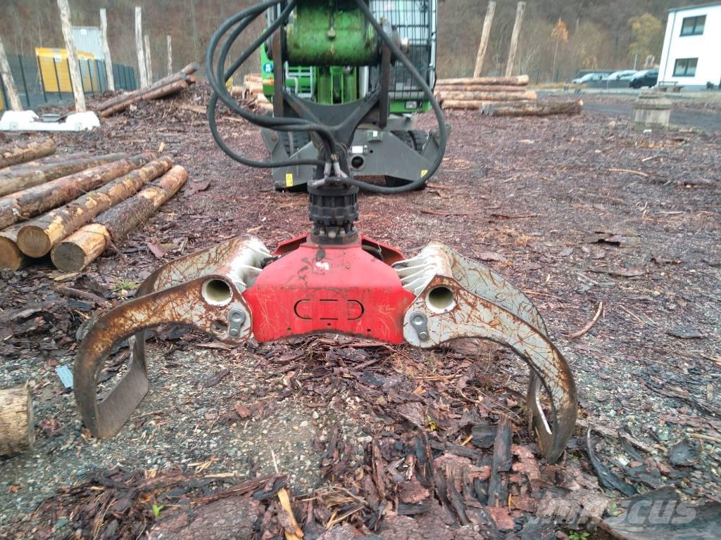 Sennebogen 818 E Оператори на отпадъци/индустрия
