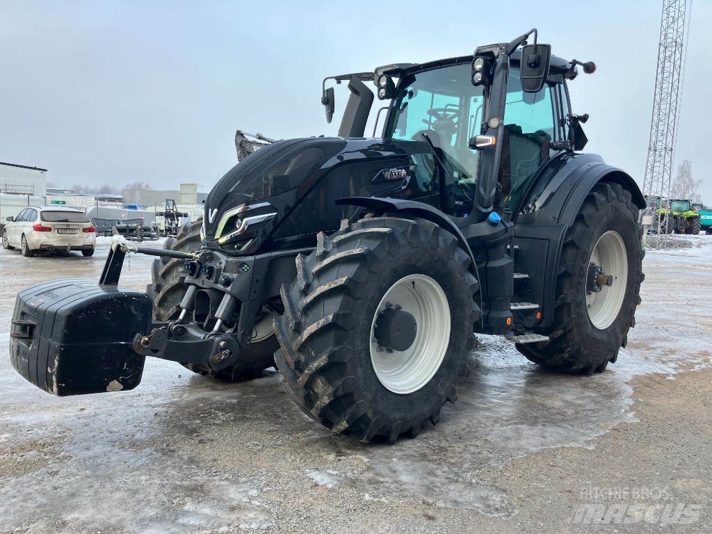 Valtra Q305 Трактори