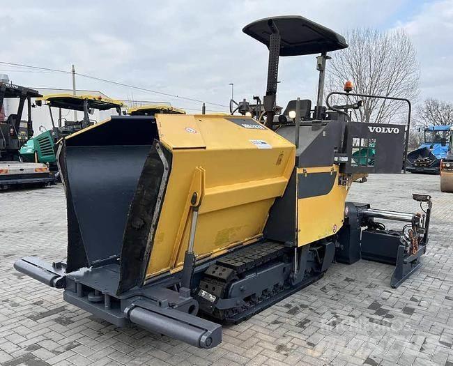 Volvo ABG2820 Машини за асфалт