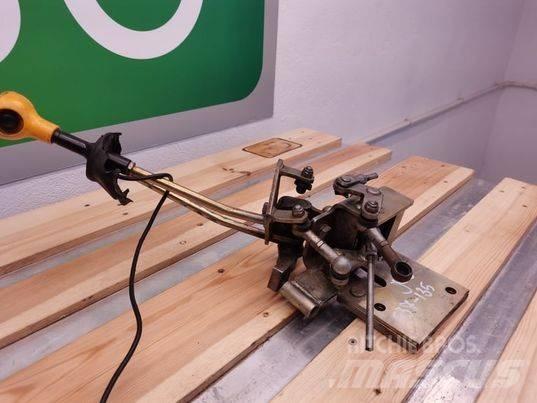 JCB 537-125 joystick Кабина