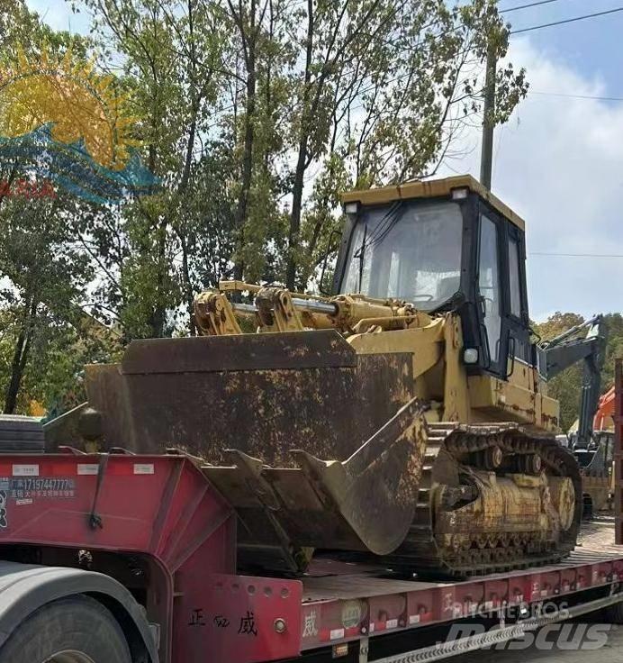 CAT 973 D Верижен товарач