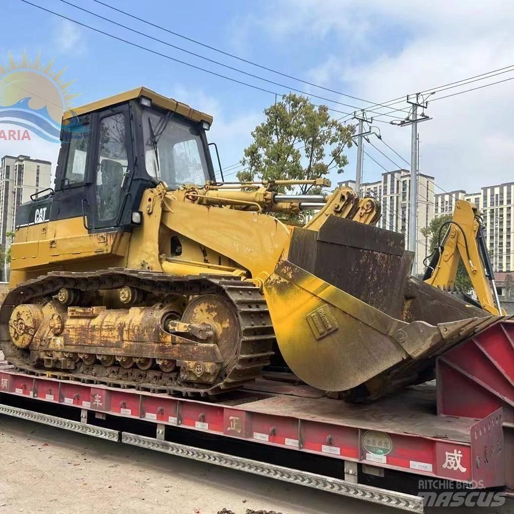 CAT 973 D Верижен товарач