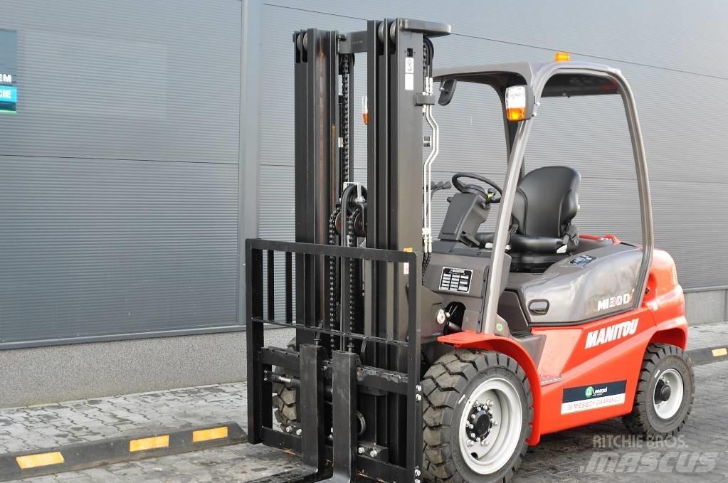 Manitou MI30D Дизелови камиони