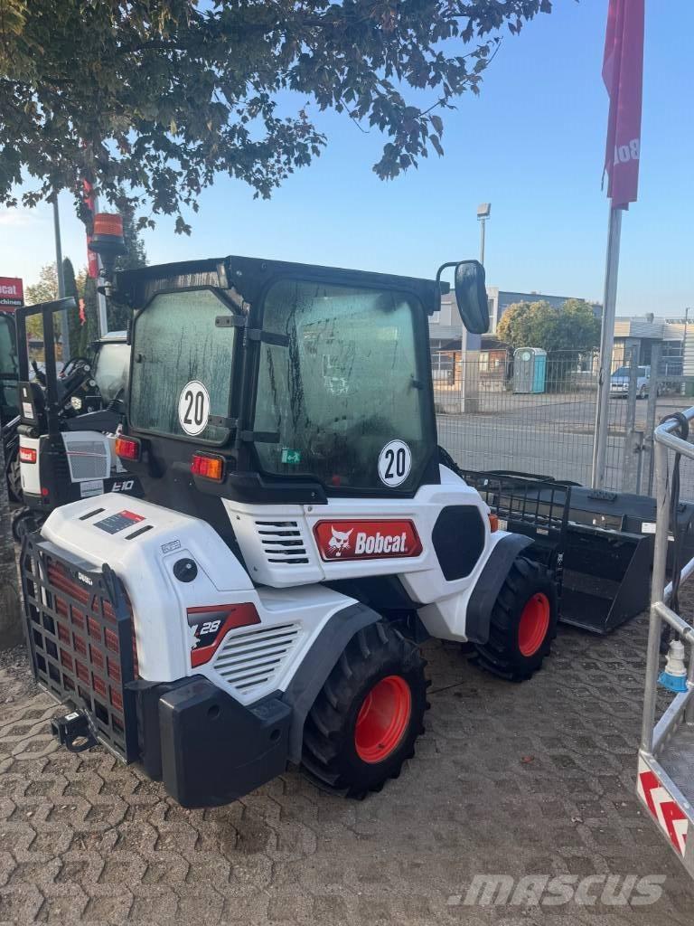 Bobcat L28 Колесни товарачи
