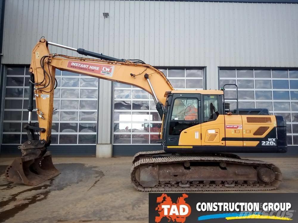 Hyundai HX 220 L Верижен екскаватор