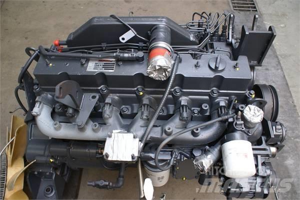 Komatsu S6D114 E1 Двигатели