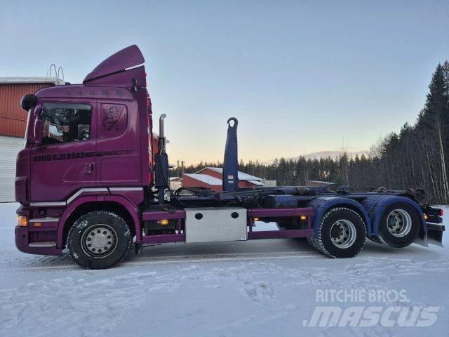 Scania R 560 Камиони с кран с кука