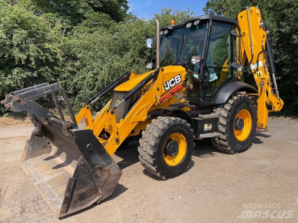 JCB 3 CX Товарач със заден ексватор