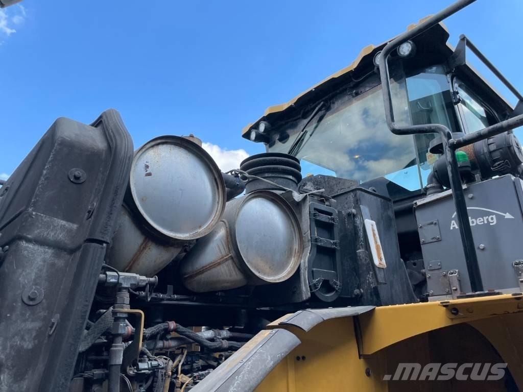 CAT 966MXE Колесни товарачи