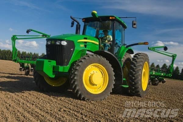 John Deere JD7930 Трактори
