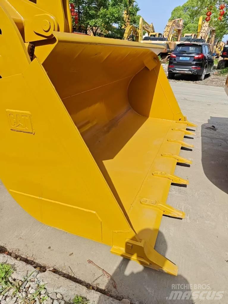 CAT 950 GC Колесни товарачи
