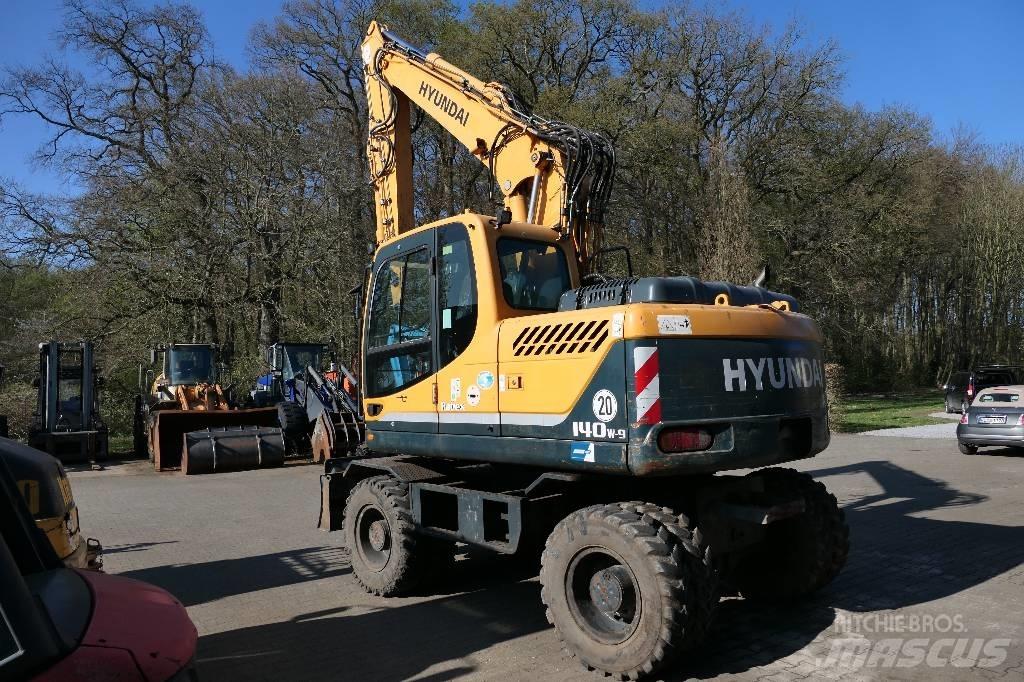 Hyundai 140-9 Колесни екскаватори