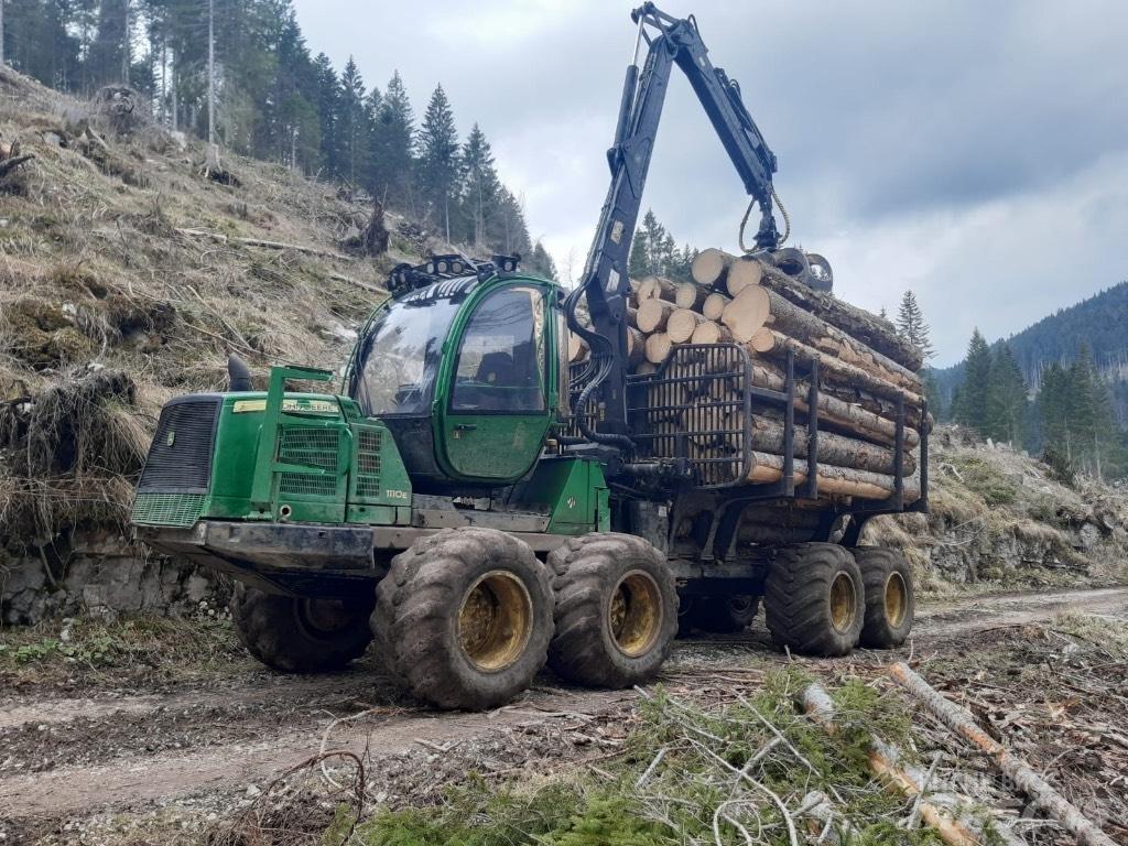 John Deere 1110 E Форуардери