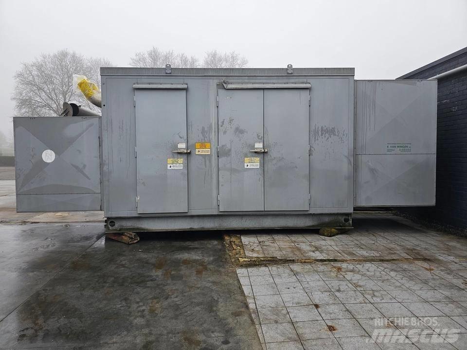 Perkins 800 KVA Дизелови генератори
