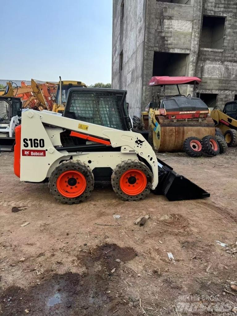 Bobcat S 160 Мини товарачи
