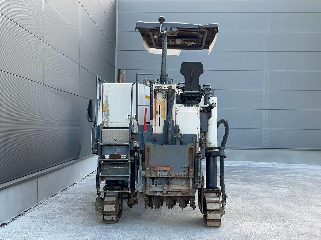 Wirtgen W 100 CFI Машини за студено раздробяване на асфалт