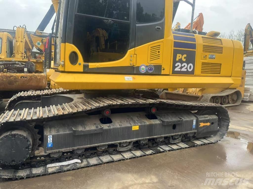 Komatsu PC 220-8 Верижен екскаватор