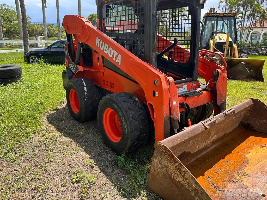 Kubota SSV 75 Мини товарачи

